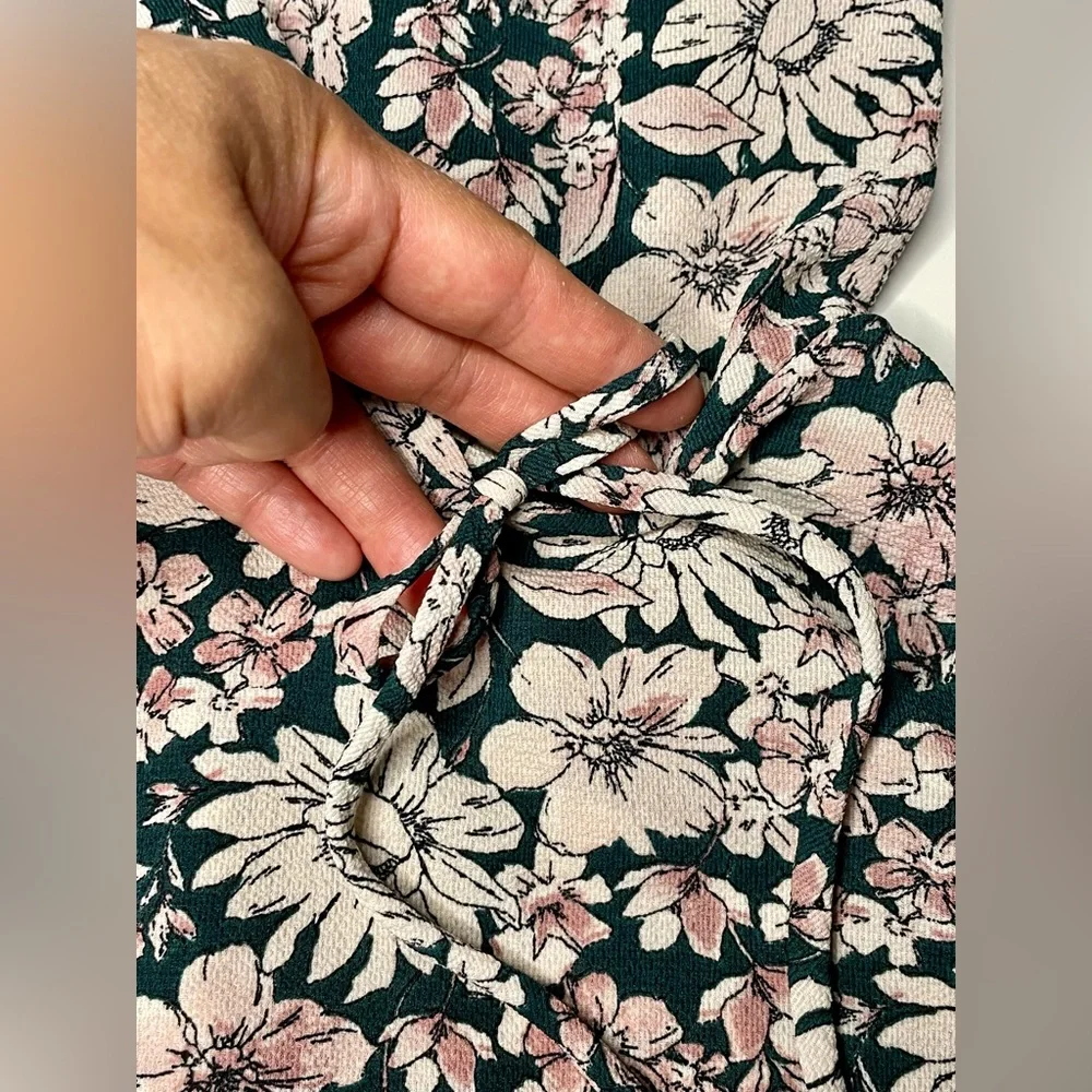 Monteau Floral V-Neck Faux Wrap Ties Peplum Blouse Flutter Sleeve in Pink Green - Picture 6 of 8